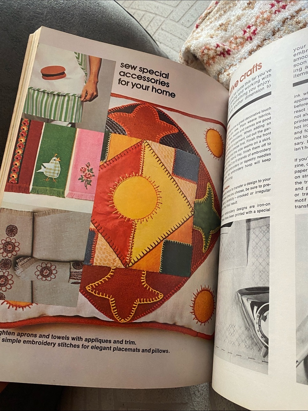Vintage 70’s Simplicity Sewing Book Cover in Red and Yellow - Picture 7 of 8